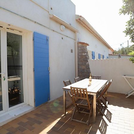 Appartements Acces Prive Plage De La Bergerie Hyeres Exterior photo