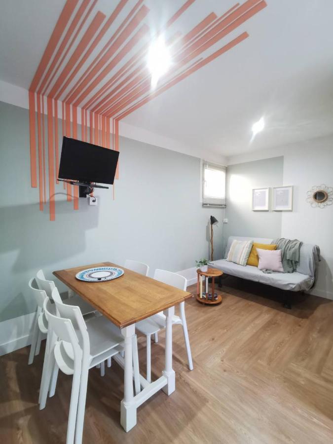 Appartements Acces Prive Plage De La Bergerie Hyeres Exterior photo